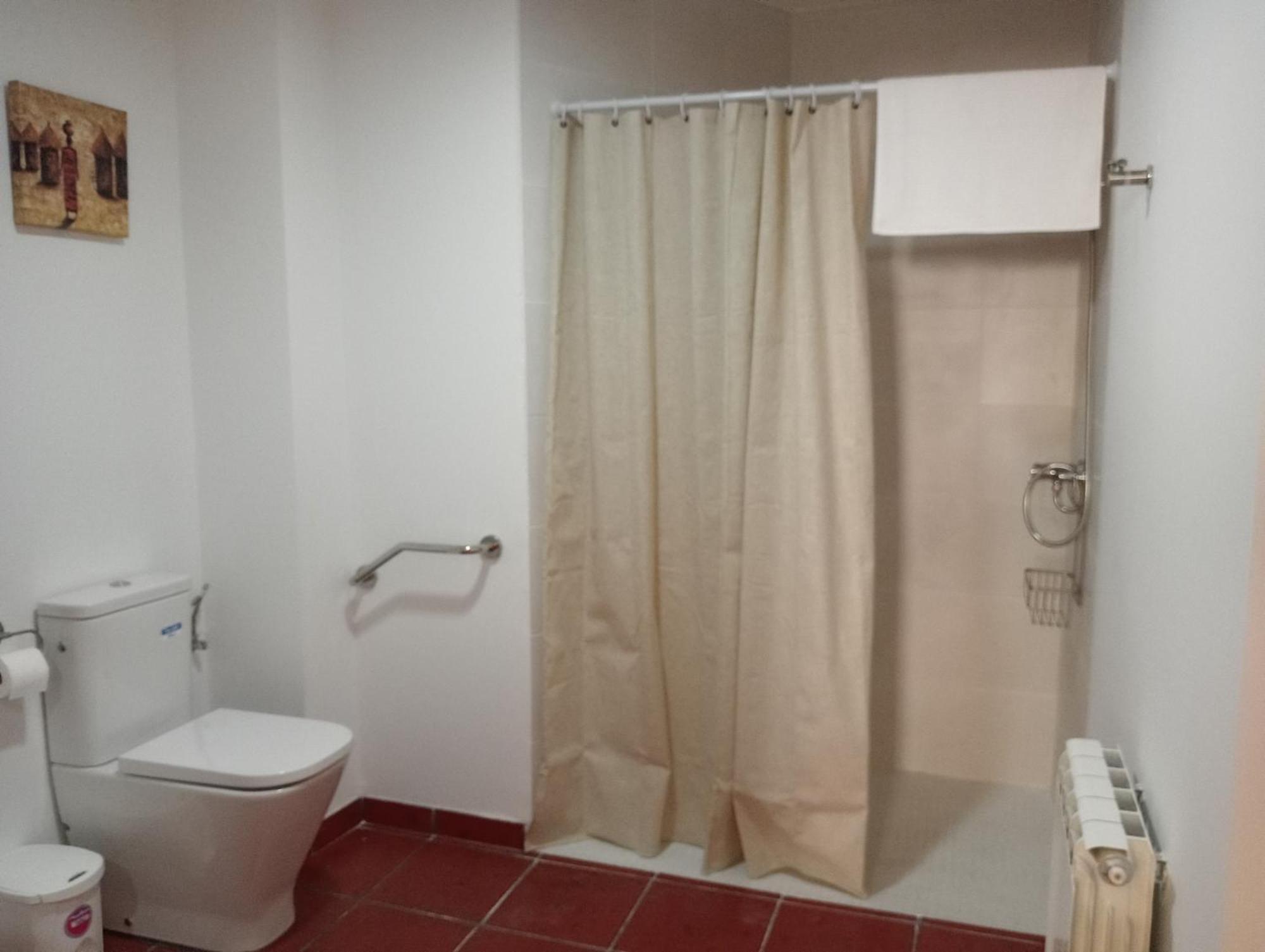 Apartamentos La Piedra En Pleno Centro Historico Con Dos Dormitorios Y Dos Banos Najera Luaran gambar