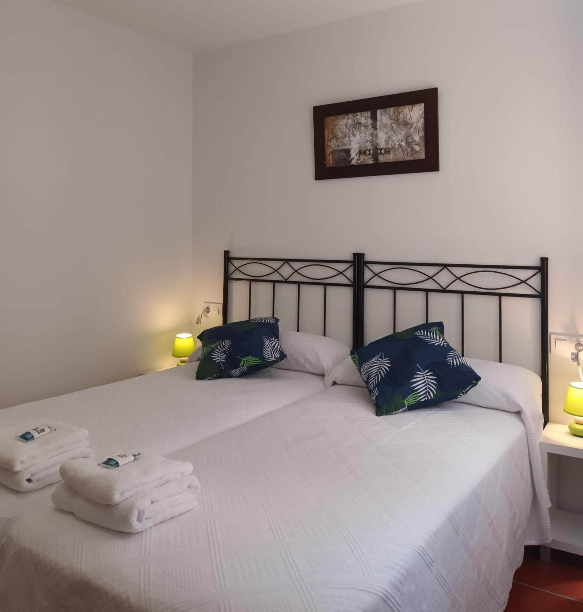 Apartamentos La Piedra En Pleno Centro Historico Con Dos Dormitorios Y Dos Banos Najera Bilik gambar